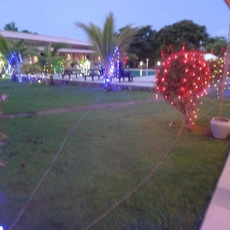 Nilakma Lagoon Negombo Kültér fotó