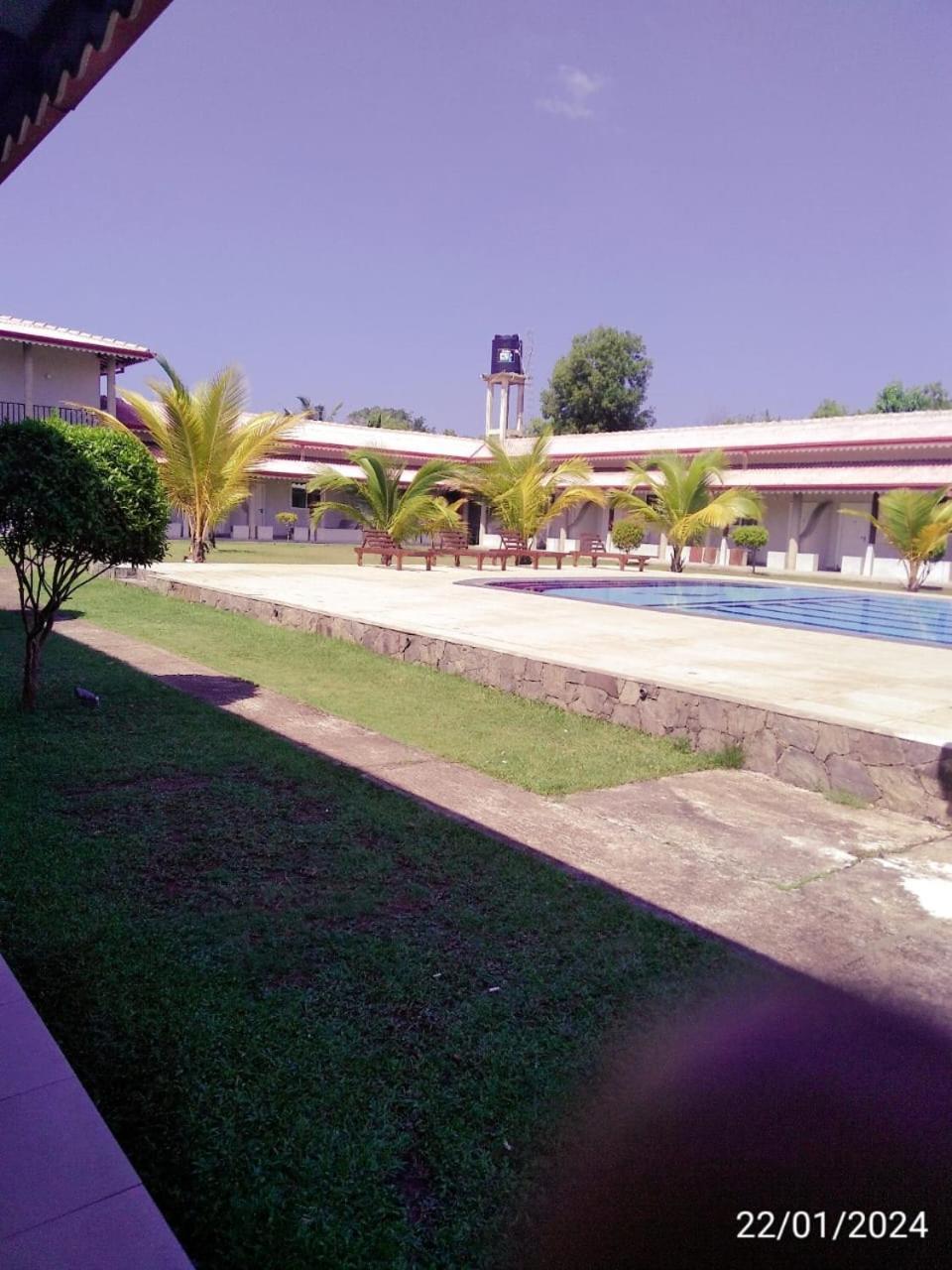 Nilakma Lagoon Negombo Kültér fotó